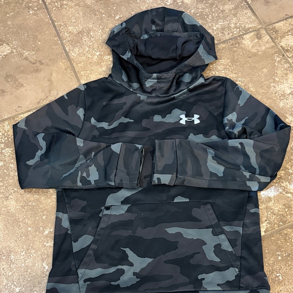 Under Armour Kids Black and Gray Camo Hoodie